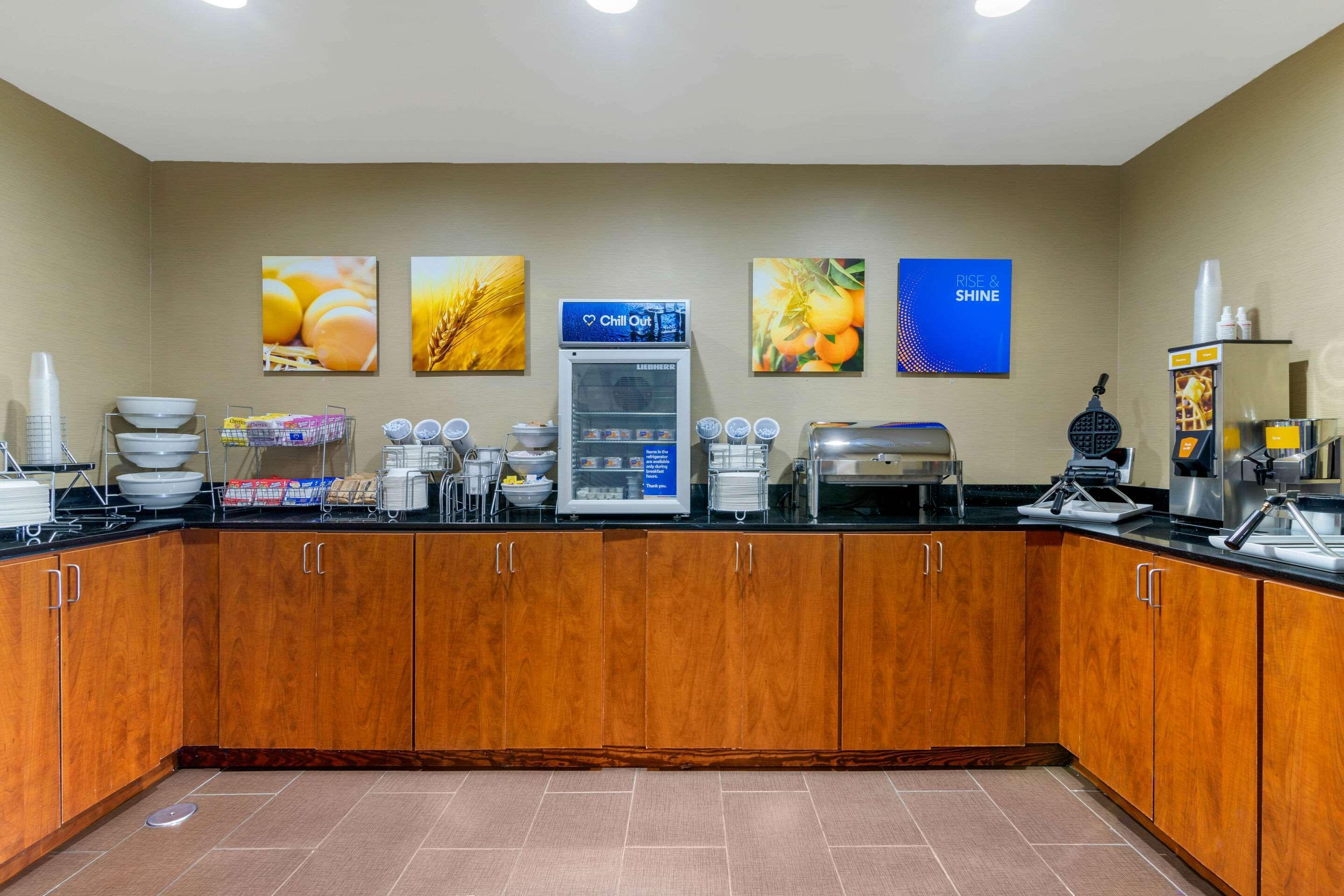 Comfort Inn & Suites Macon West Exteriér fotografie